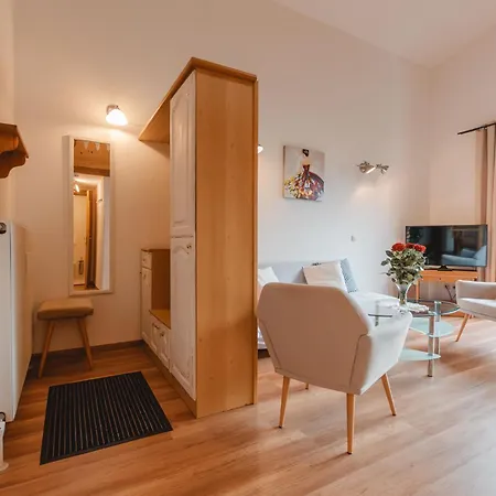 Anna-katharina By Interhome